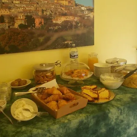 & Relais Il Borgonuovo 3*